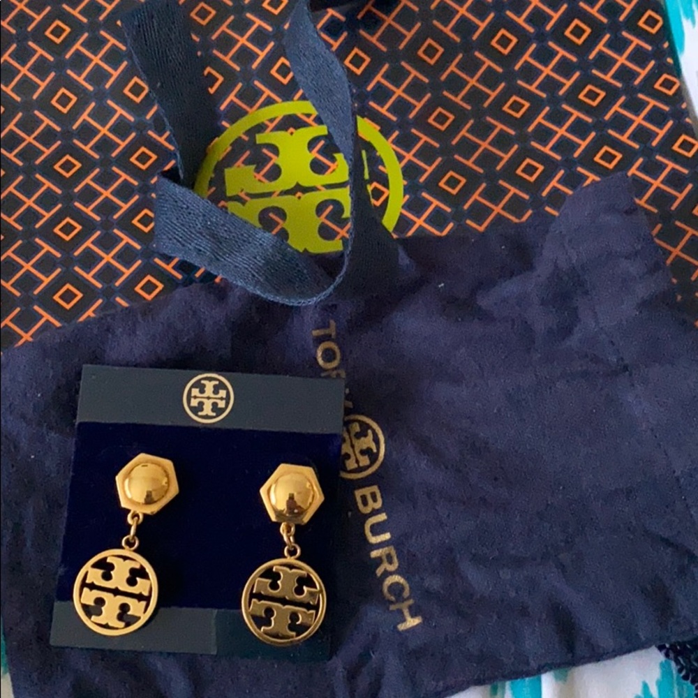 Tory Burch earring - Picture 2 of 6